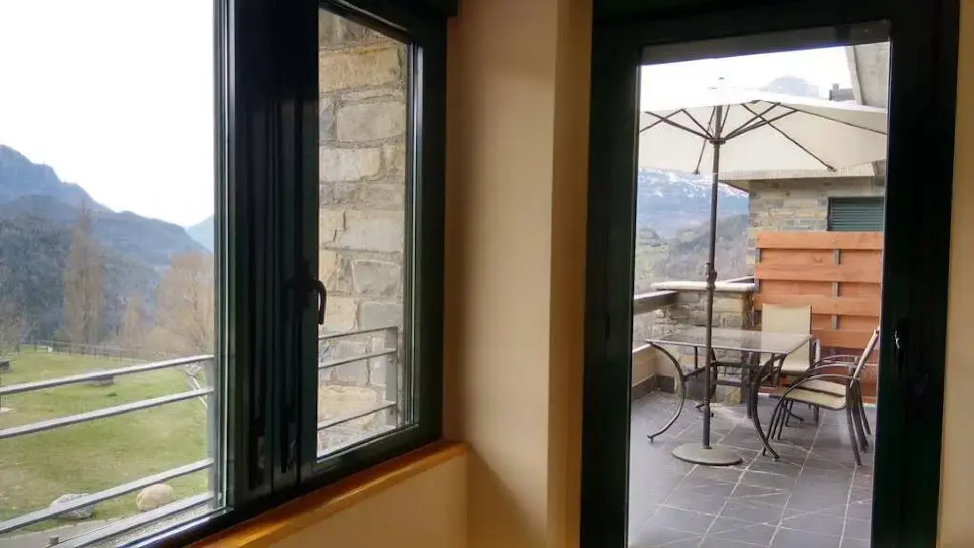 Apartamentos Argualas