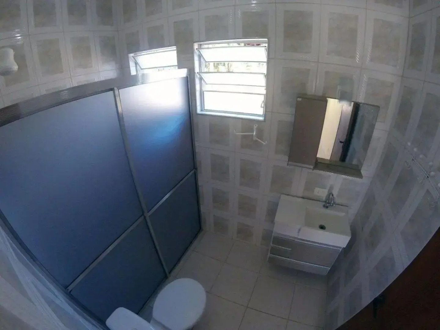 Casa aconchegante pé na areia c/ 5 quartos.