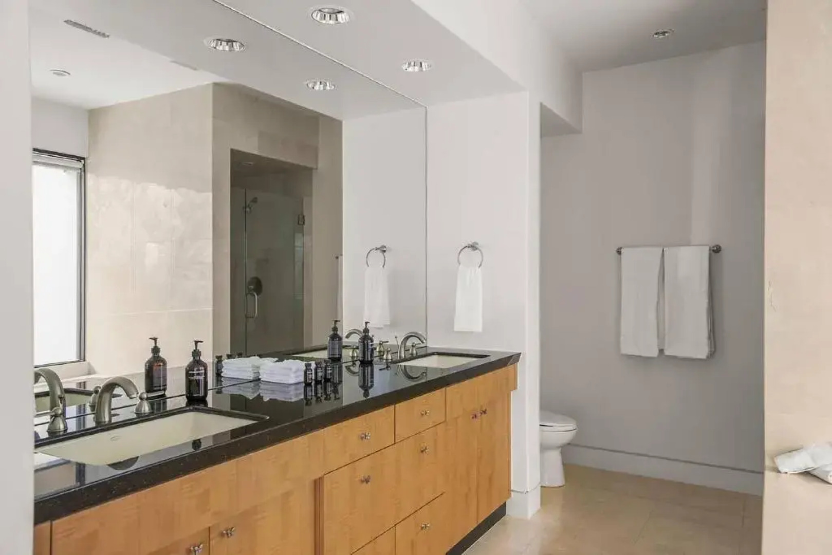 Black Rock by AvantStay Modern Masterpiece w Panoramic Views Infinity Pool