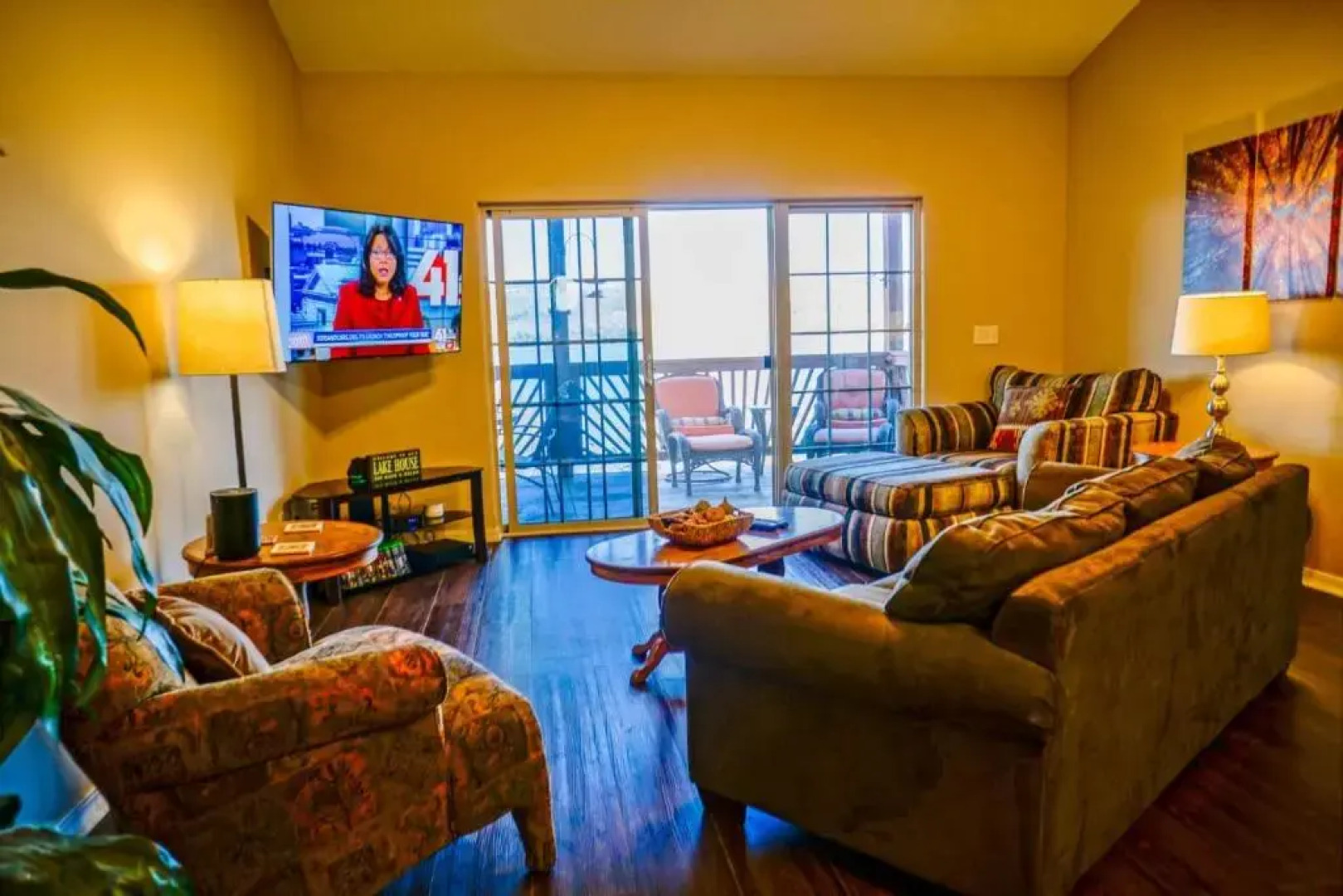 Indian Point Penthouse 3bdr Condo