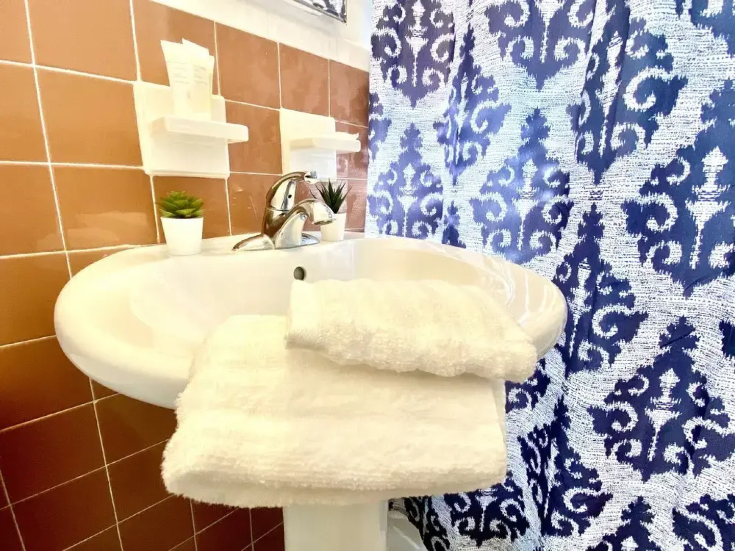 Southwinds Inn by The Gold Nests