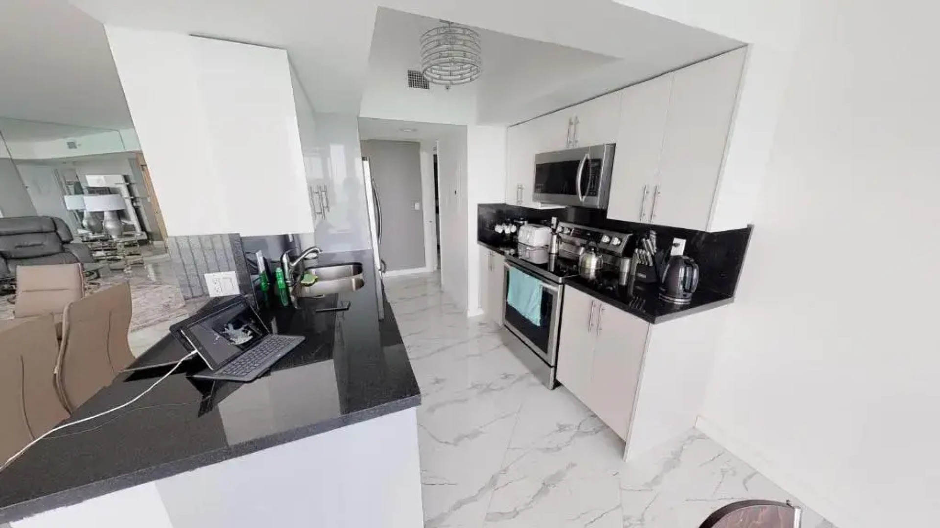 Oceanview Apartments in Sunny Isles