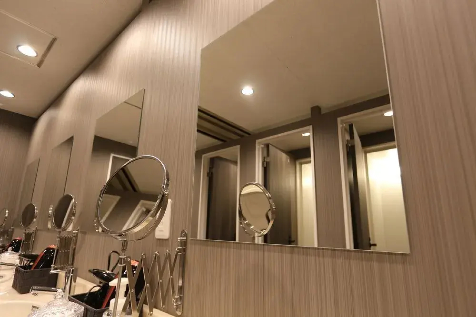 Prime Inn Shinsaibashi (Air Hotel Group)