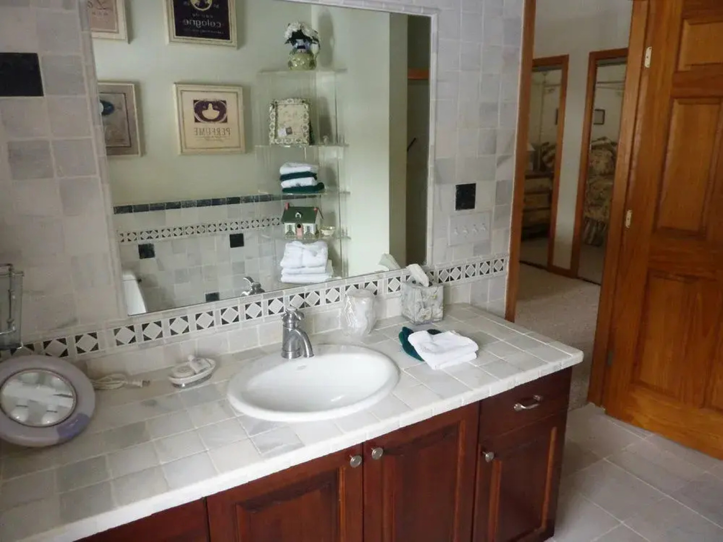 Cold Moon Farm Bed and Breakfast