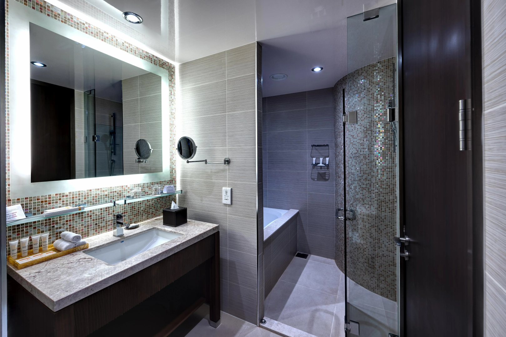 Crowne Plaza Duqm
