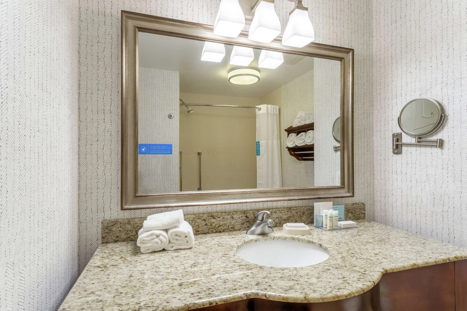 Hampton Inn & Suites Saratoga Springs Downtown