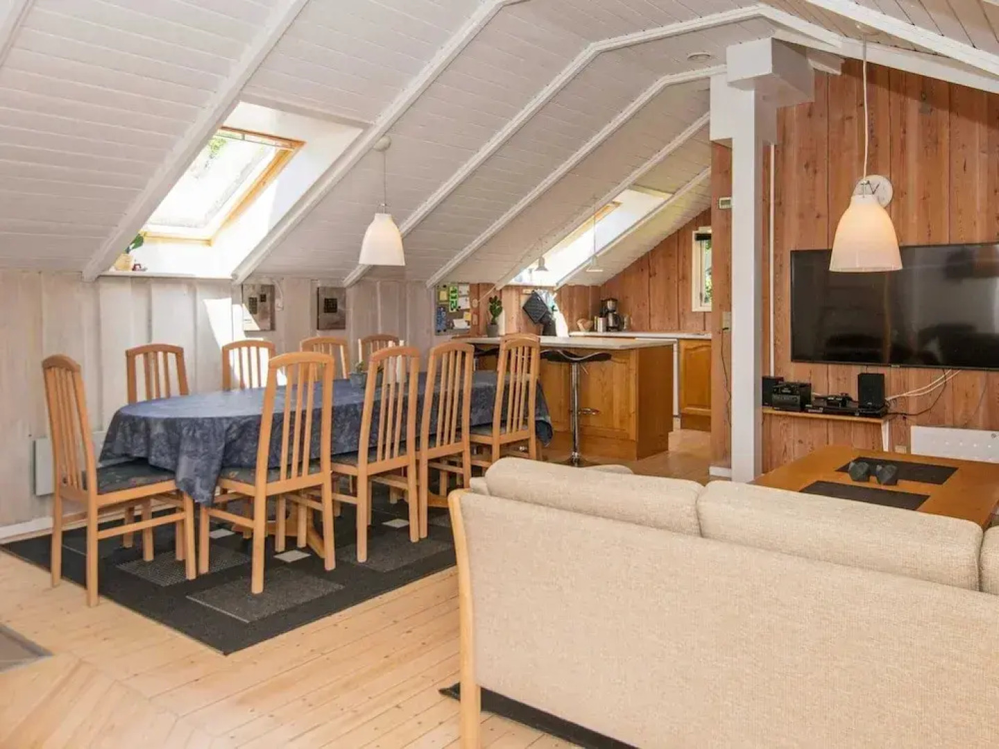 10 Person Holiday Home in Juelsminde-by Traum