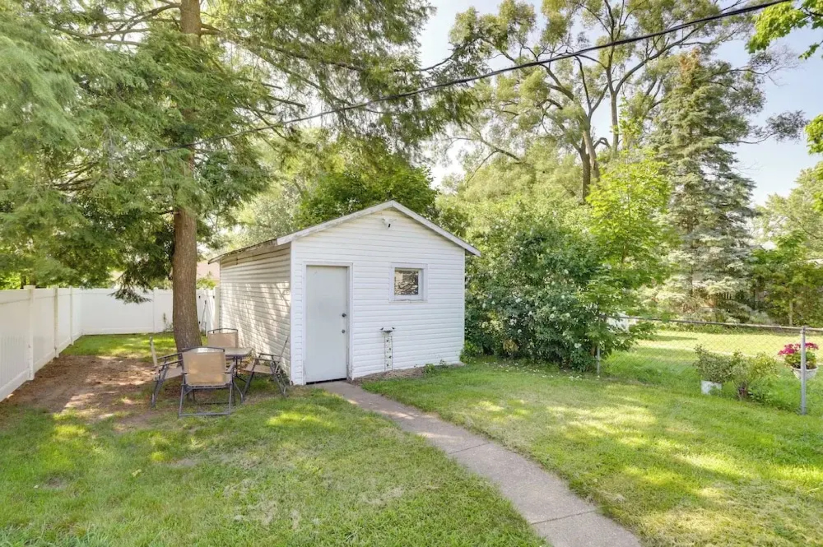 Lovely Home in South Bend: Walk to Notre Dame!