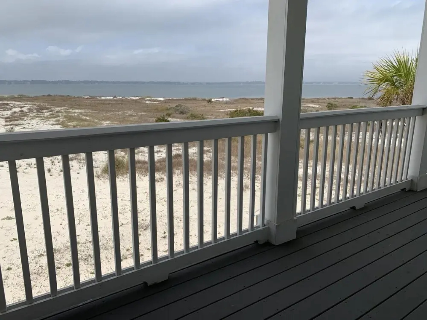 Sunset View 4 Bedroom Home by RedAwning