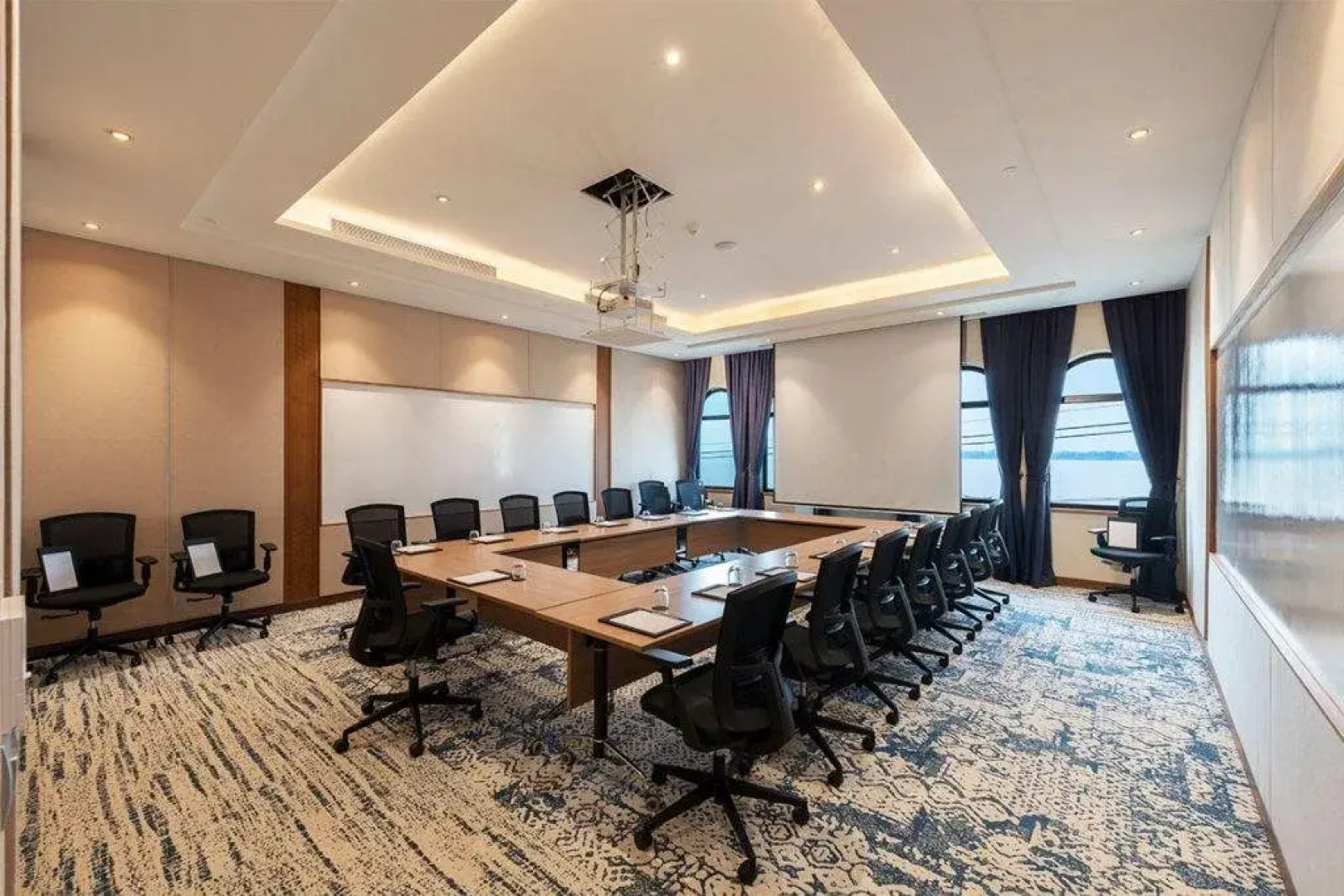 Hotel Suggati Mawlamyaing
