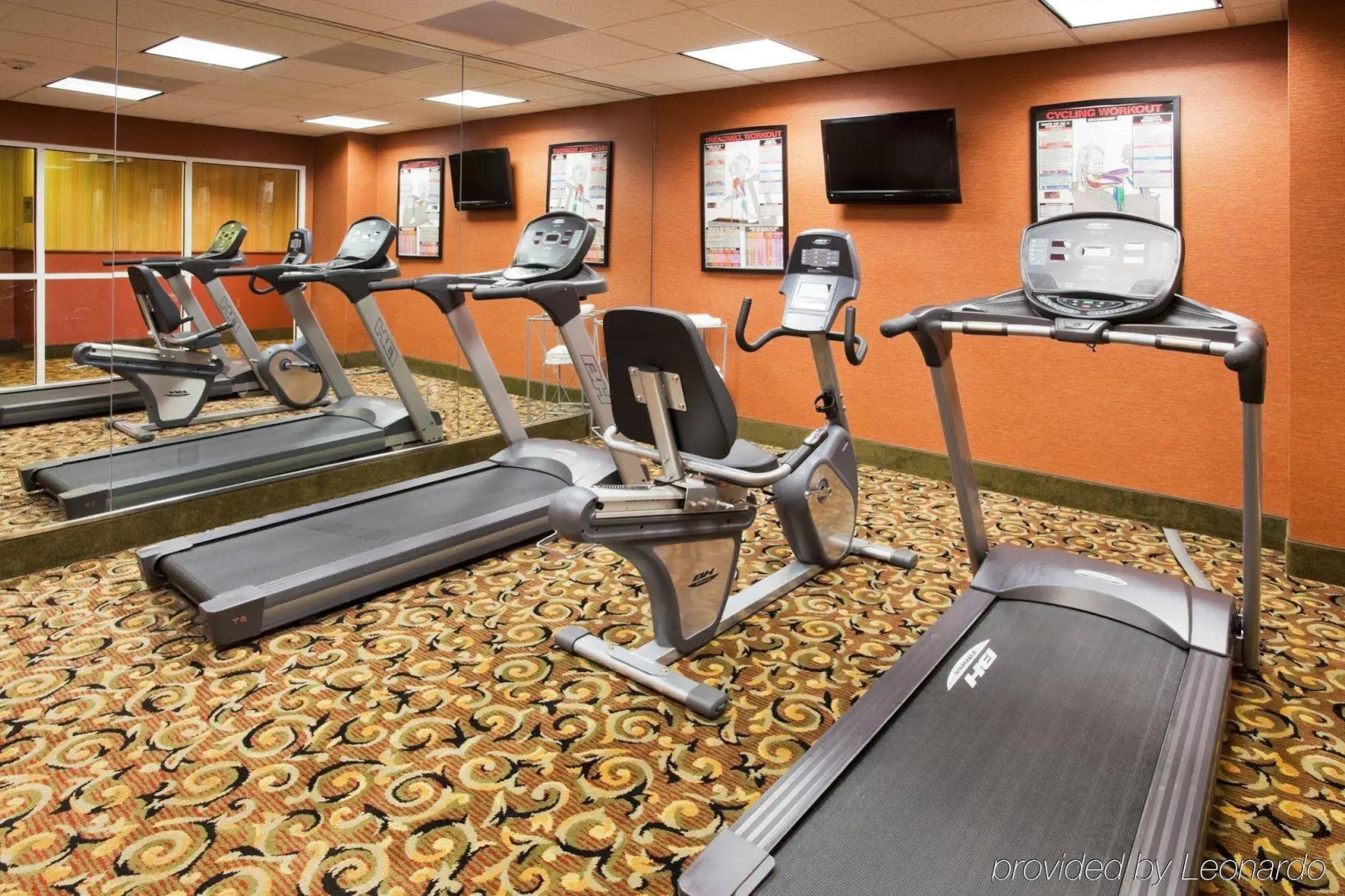 Holiday Inn Express & Suites Pembroke Pines-Sheridan St by IHG