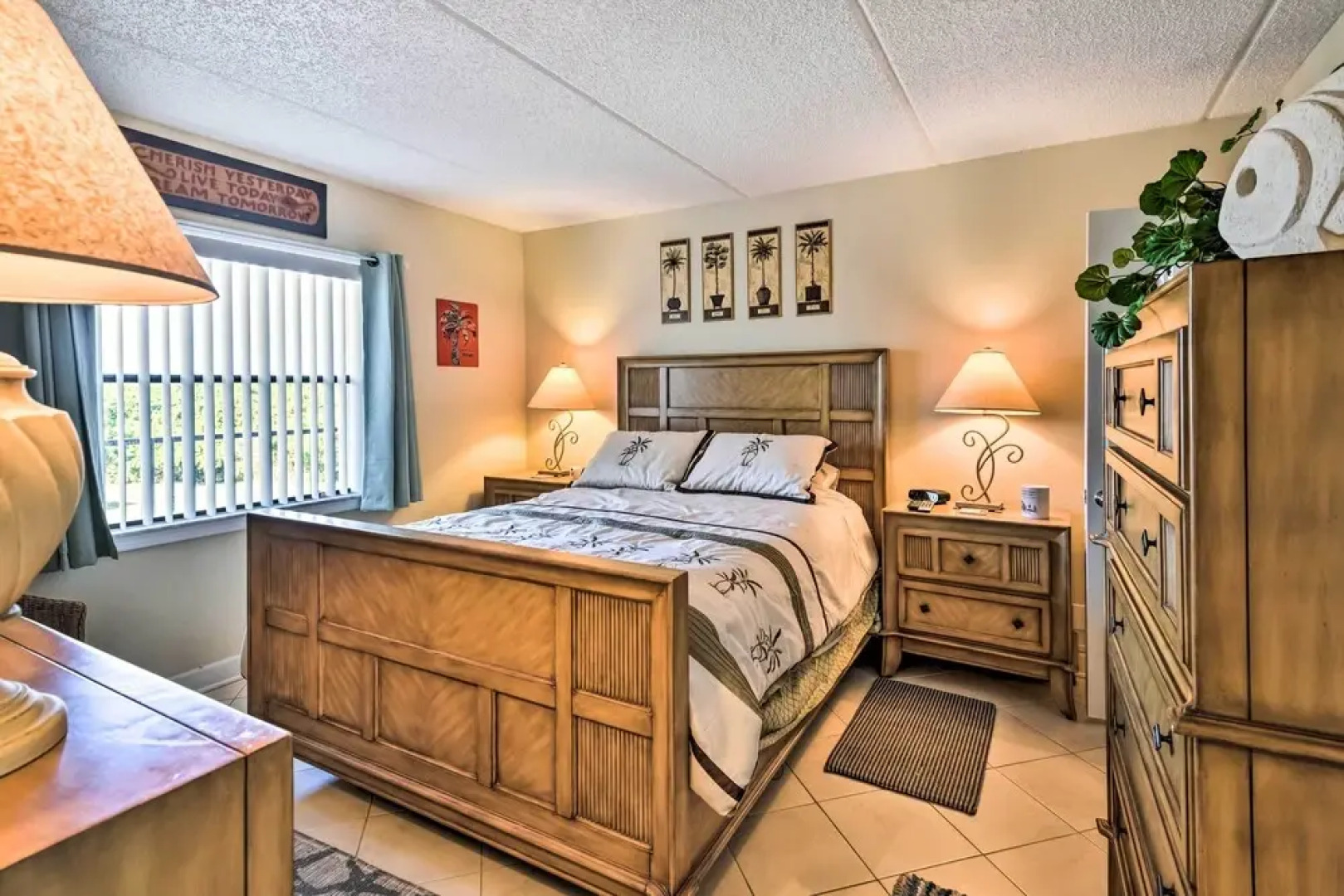 Ormond Beach Condo w/ Balcony & Views