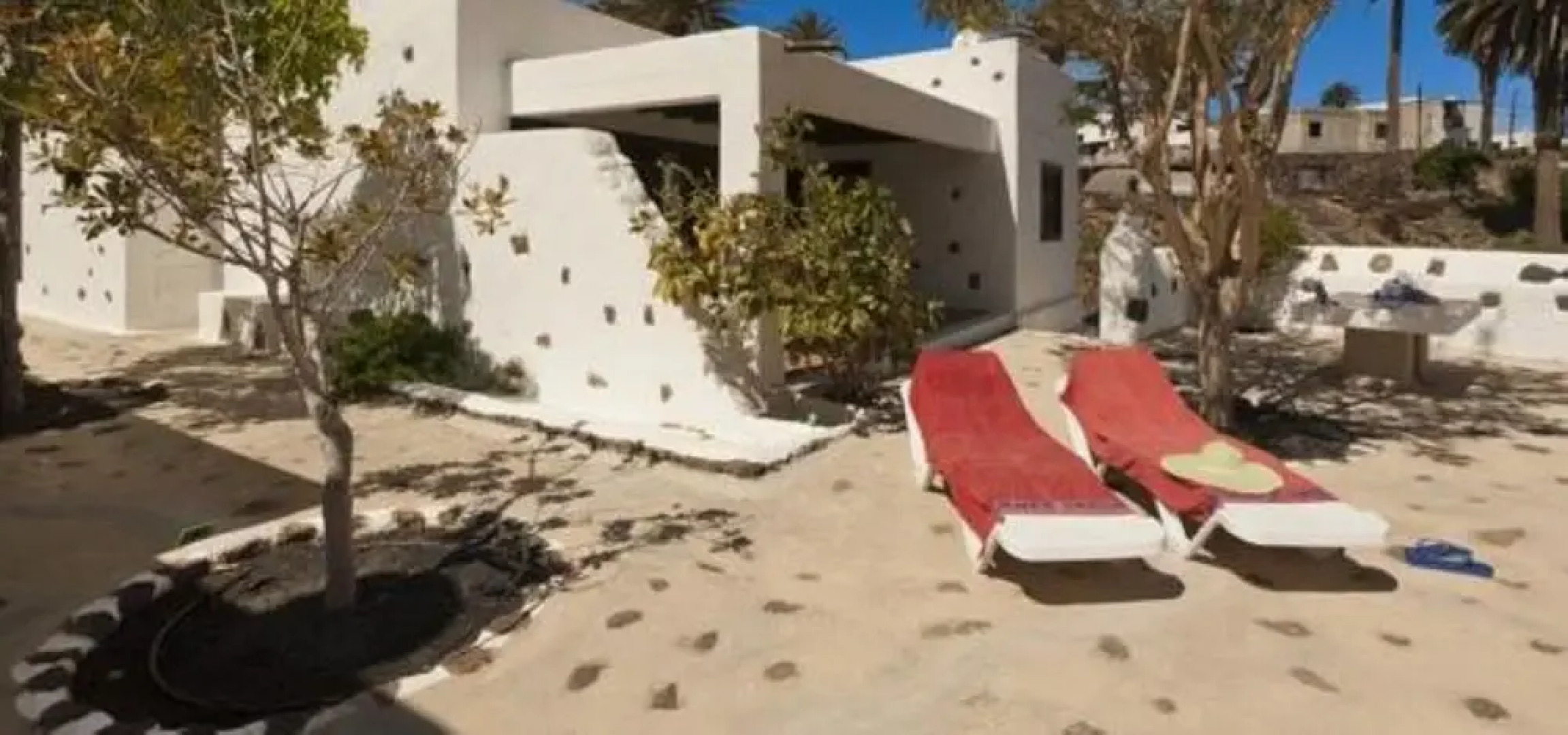 Villa - 2 Bedrooms with Pool and WiFi - 106086