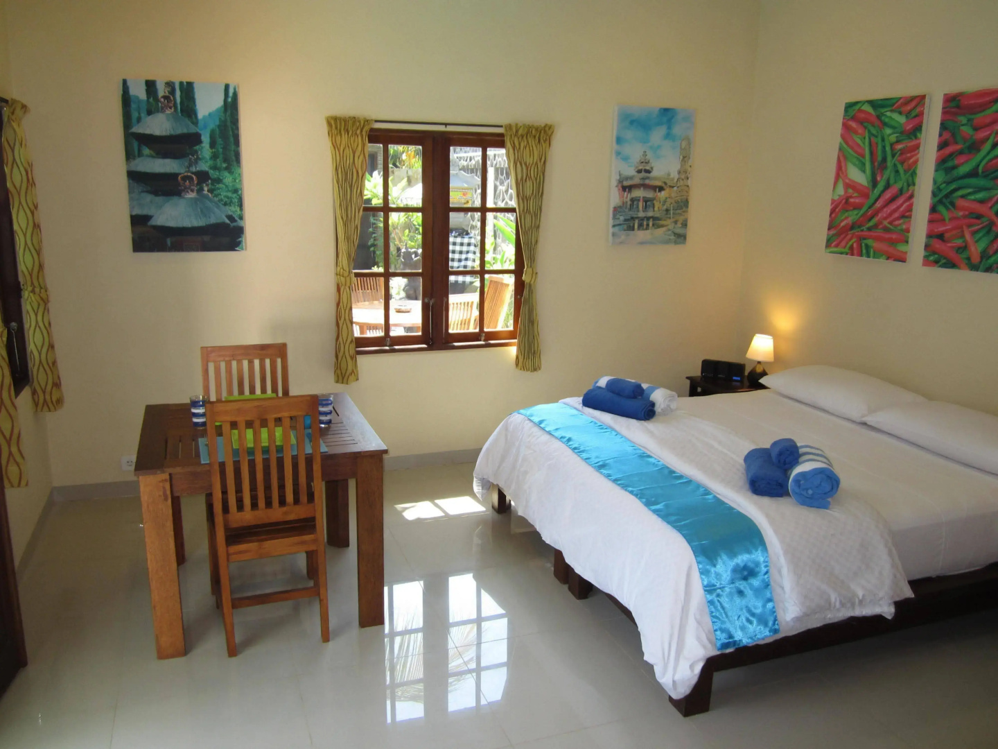 Lovina Oasis