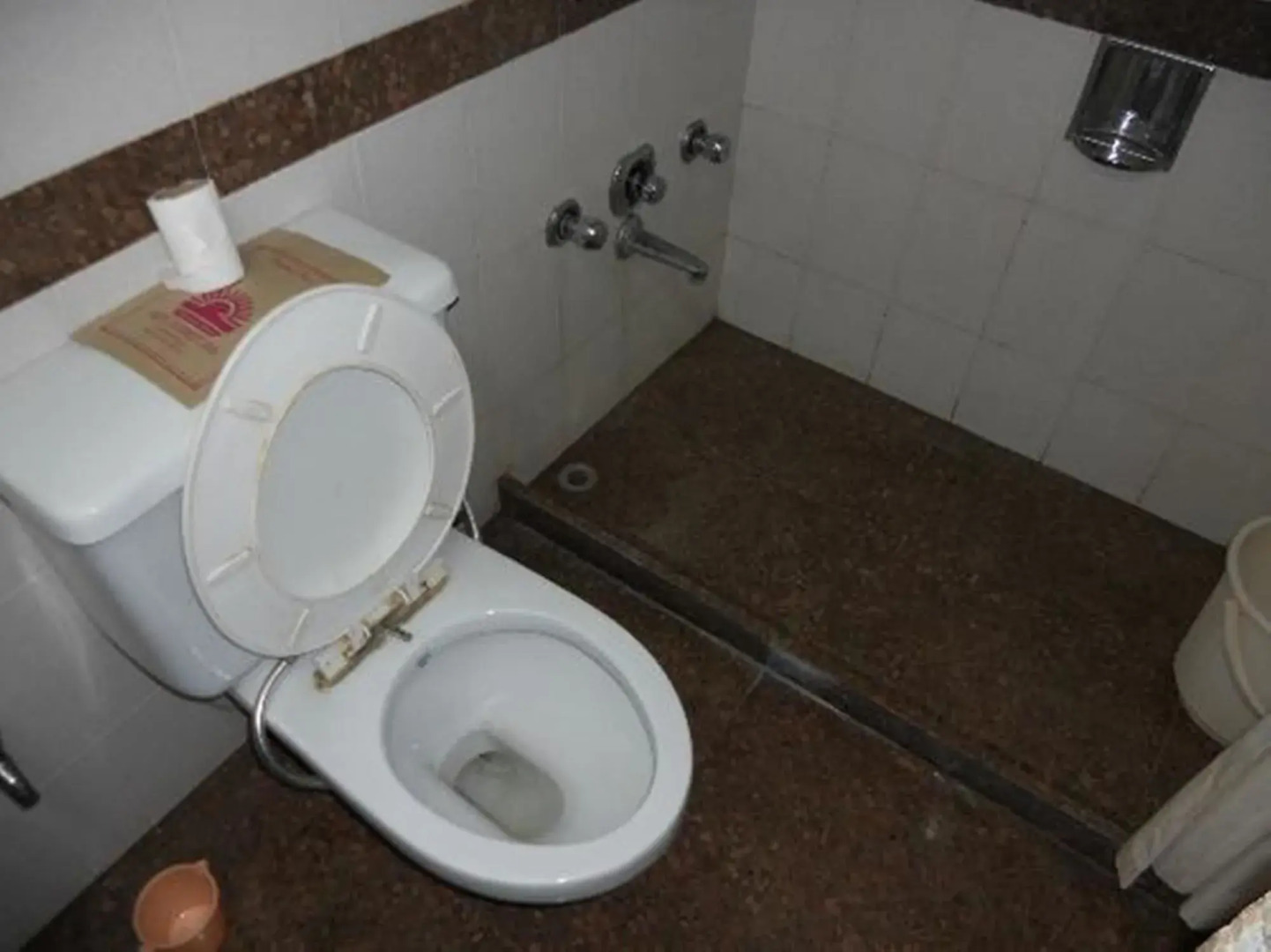 Hotel Sunset Inn Mount Abu with Swimming Pool