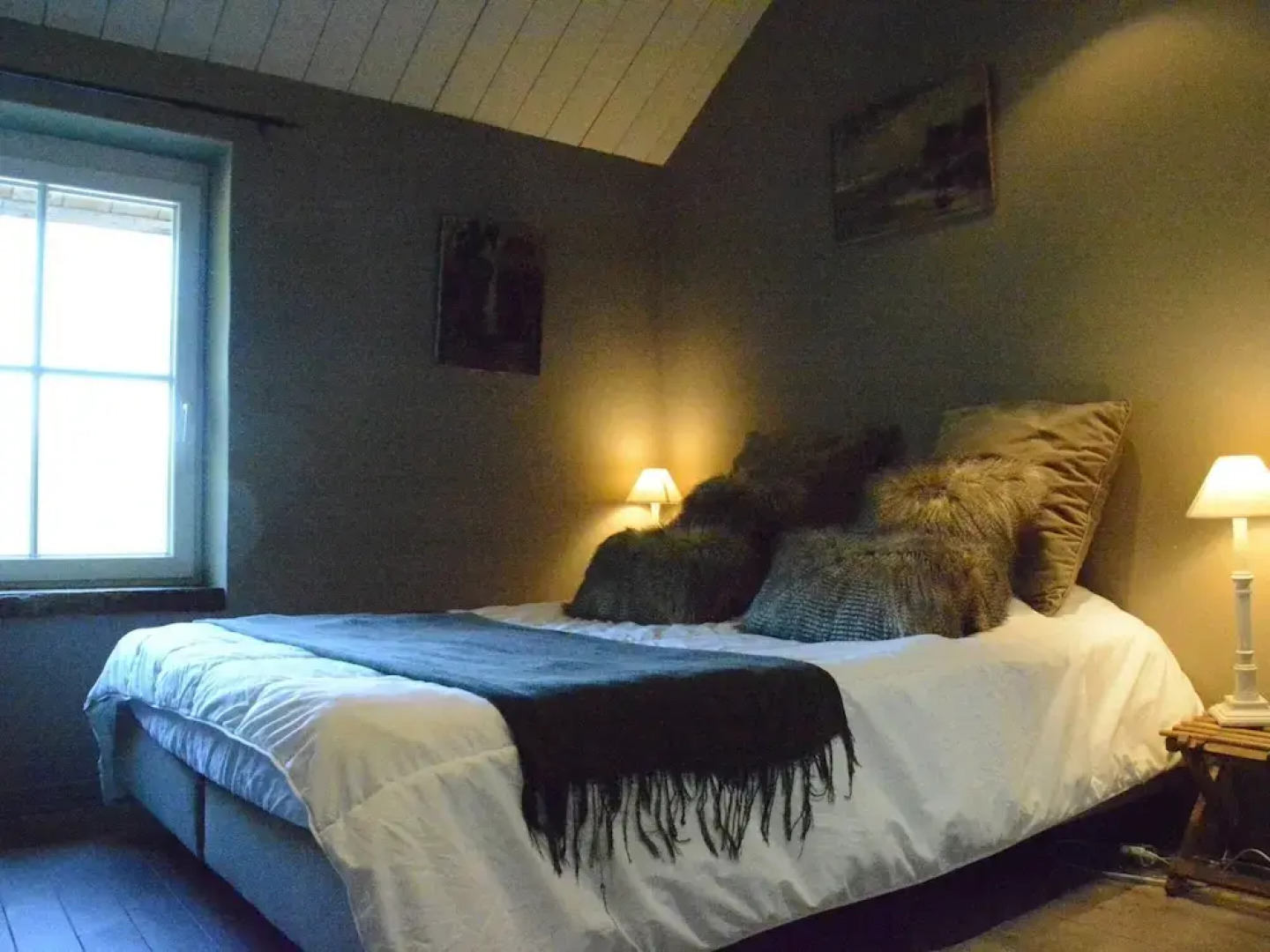 Cottage With Foosball & Garden