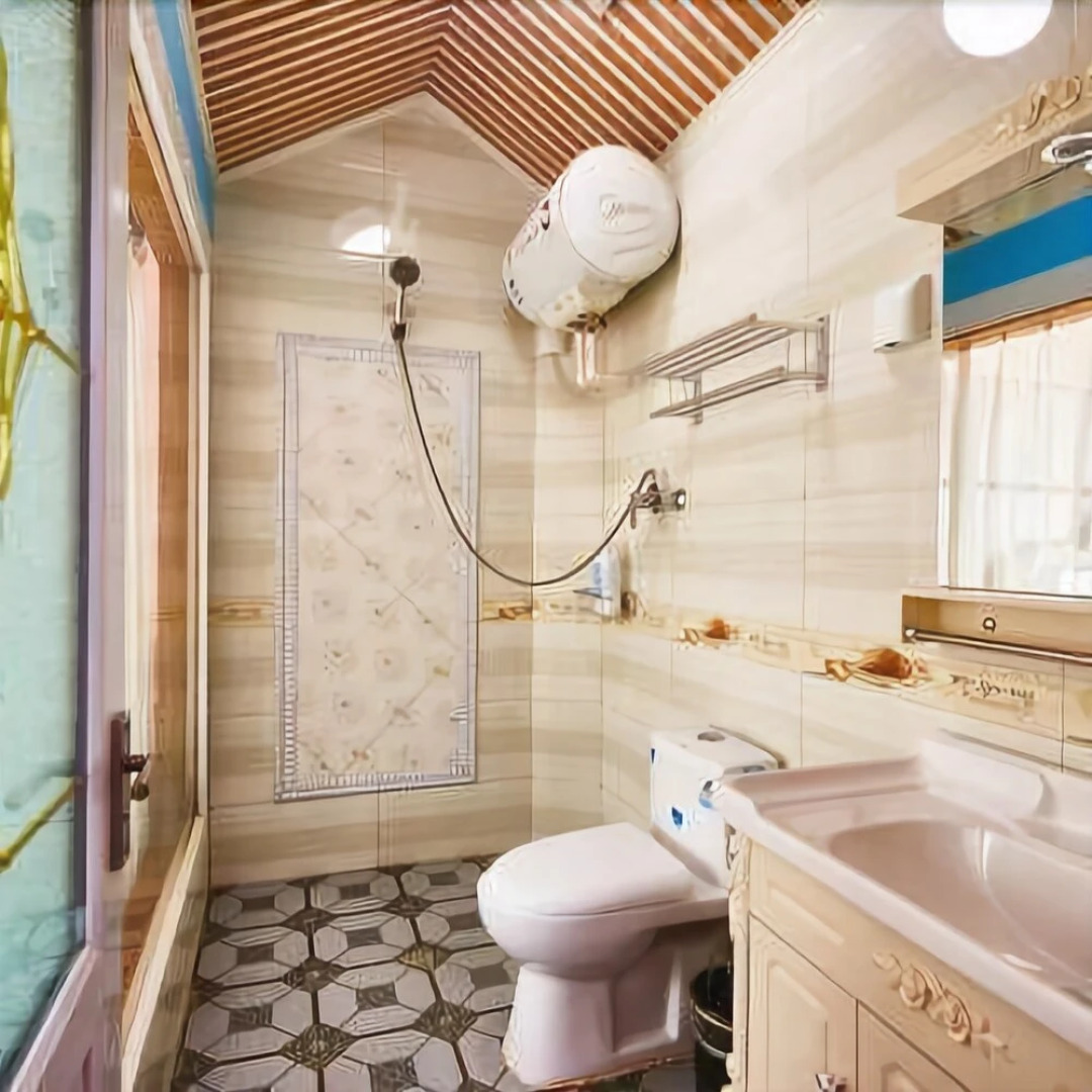 Hai Yue Holiday Hotel