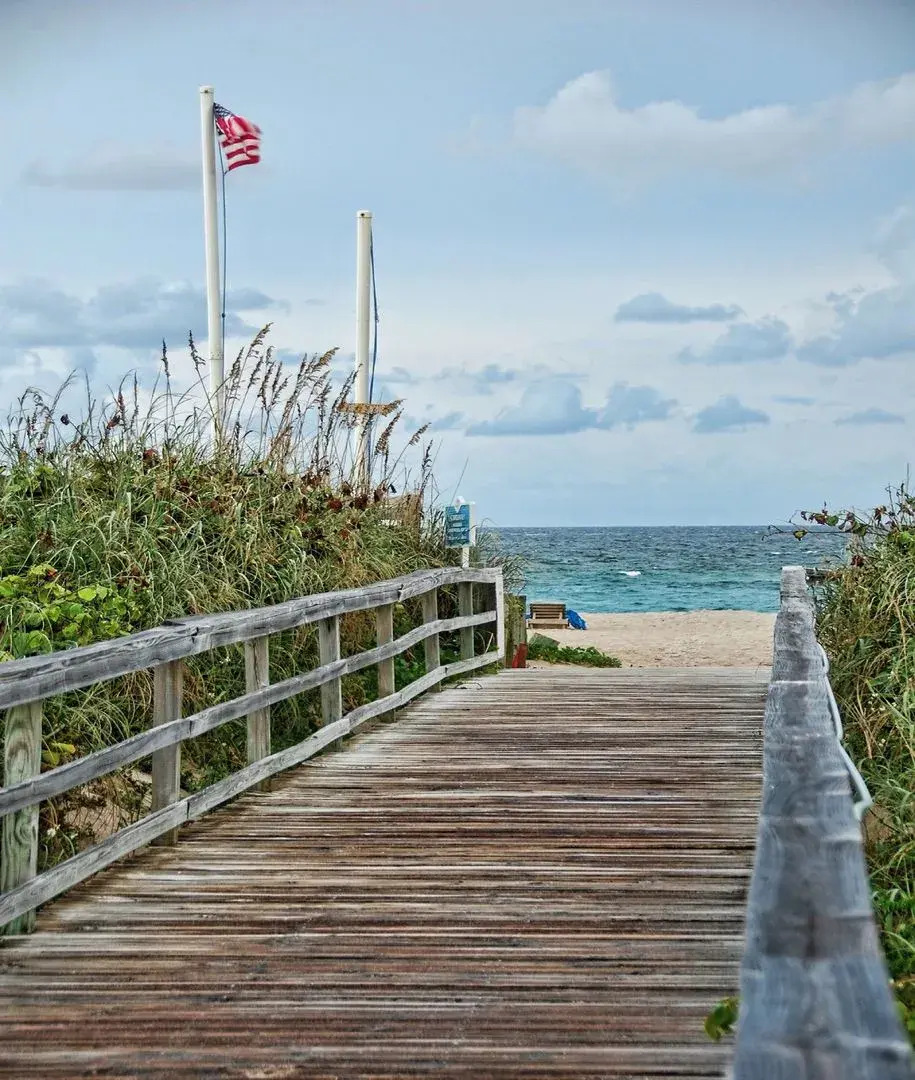 Palm Beach Shores Resort and Vacation Villas