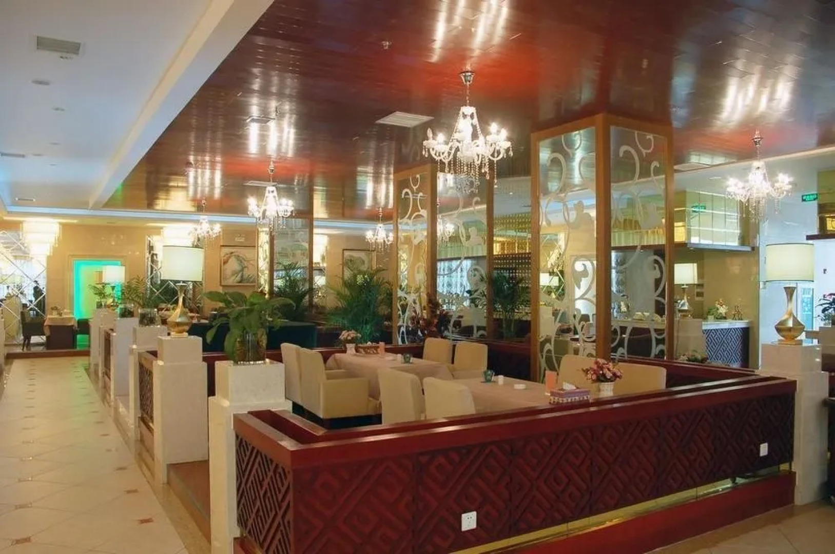 Baoji Vancouver International Hotel