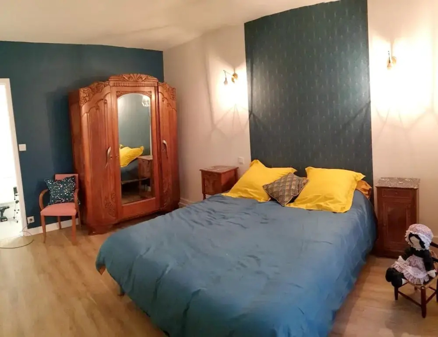 House With 3 Bedrooms in Les Trois-moutiers, With Enclosed Garden and Wifi