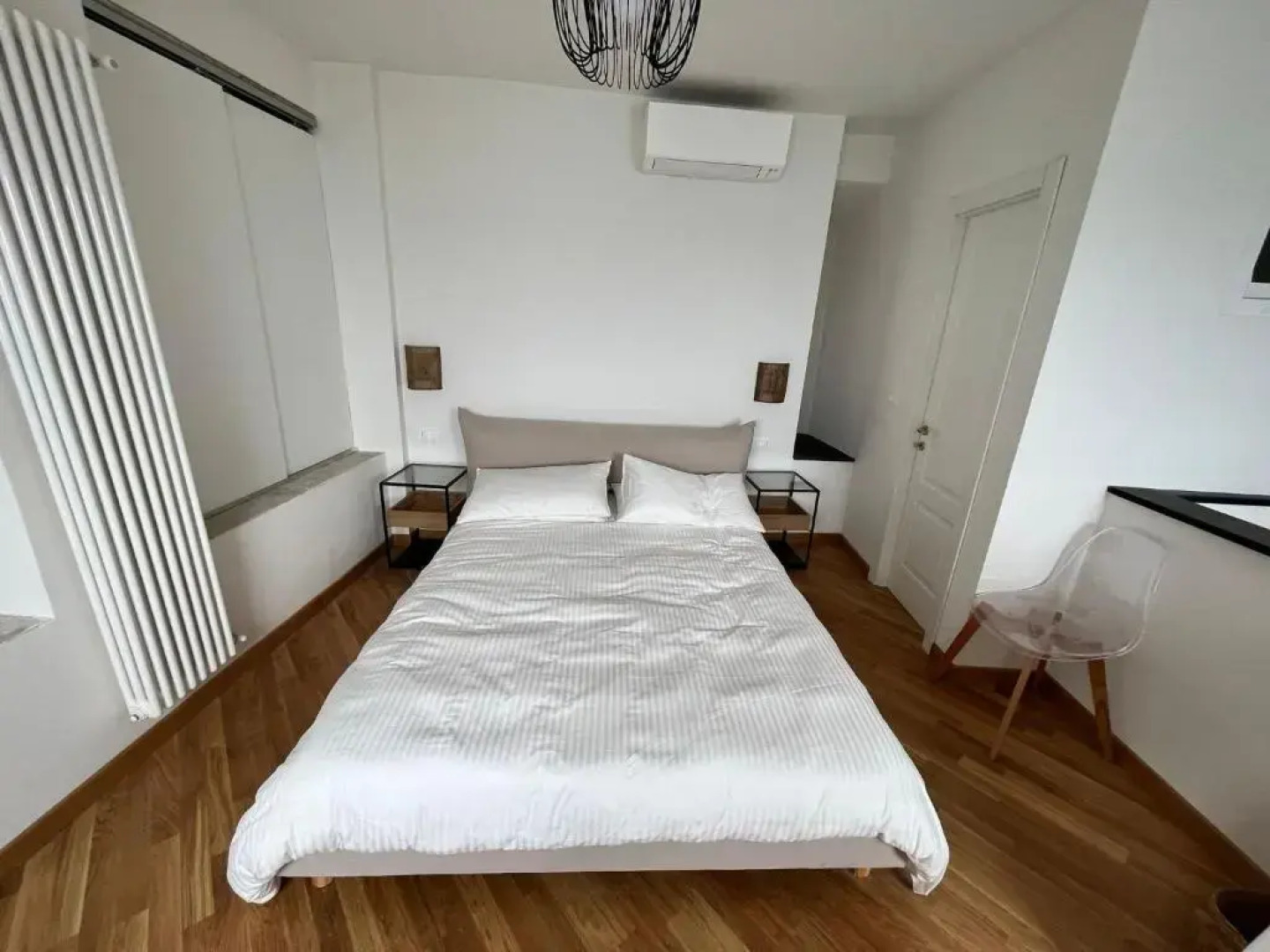 Brand new apartment with seaview & private parking