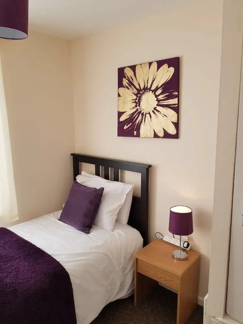 Three Bedroom House in Basildon