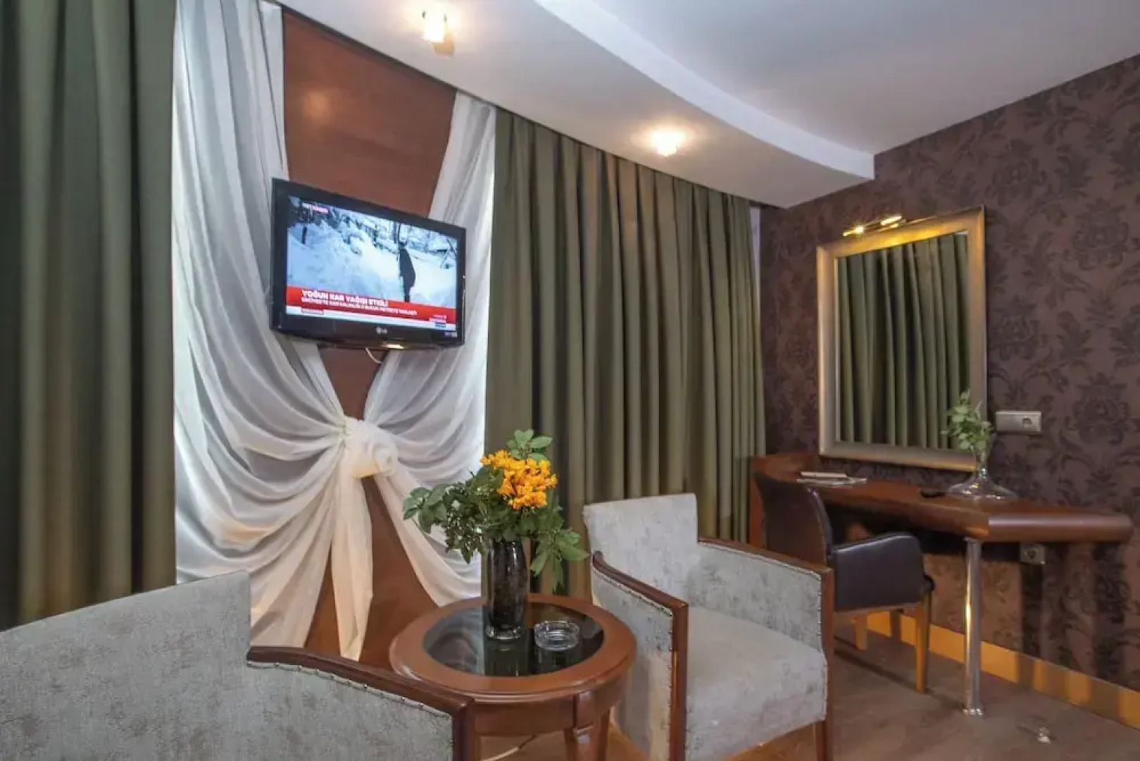 Grand Bogazici Otel