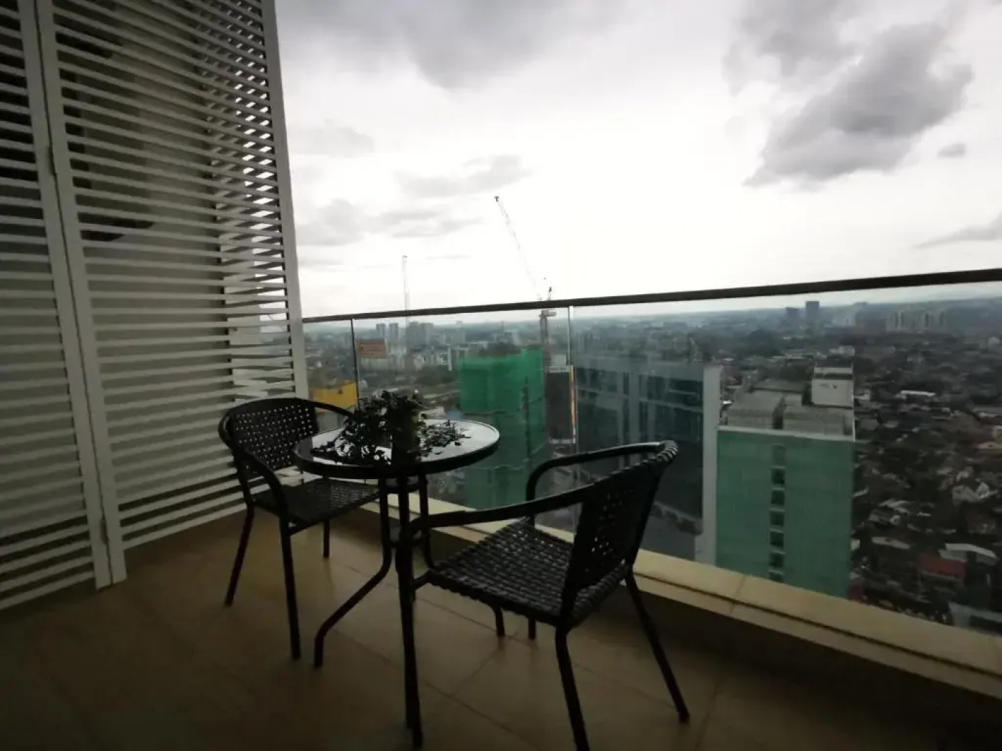 KSL JB City Sunrise View suite| NETFLIX |WIFI|6pax