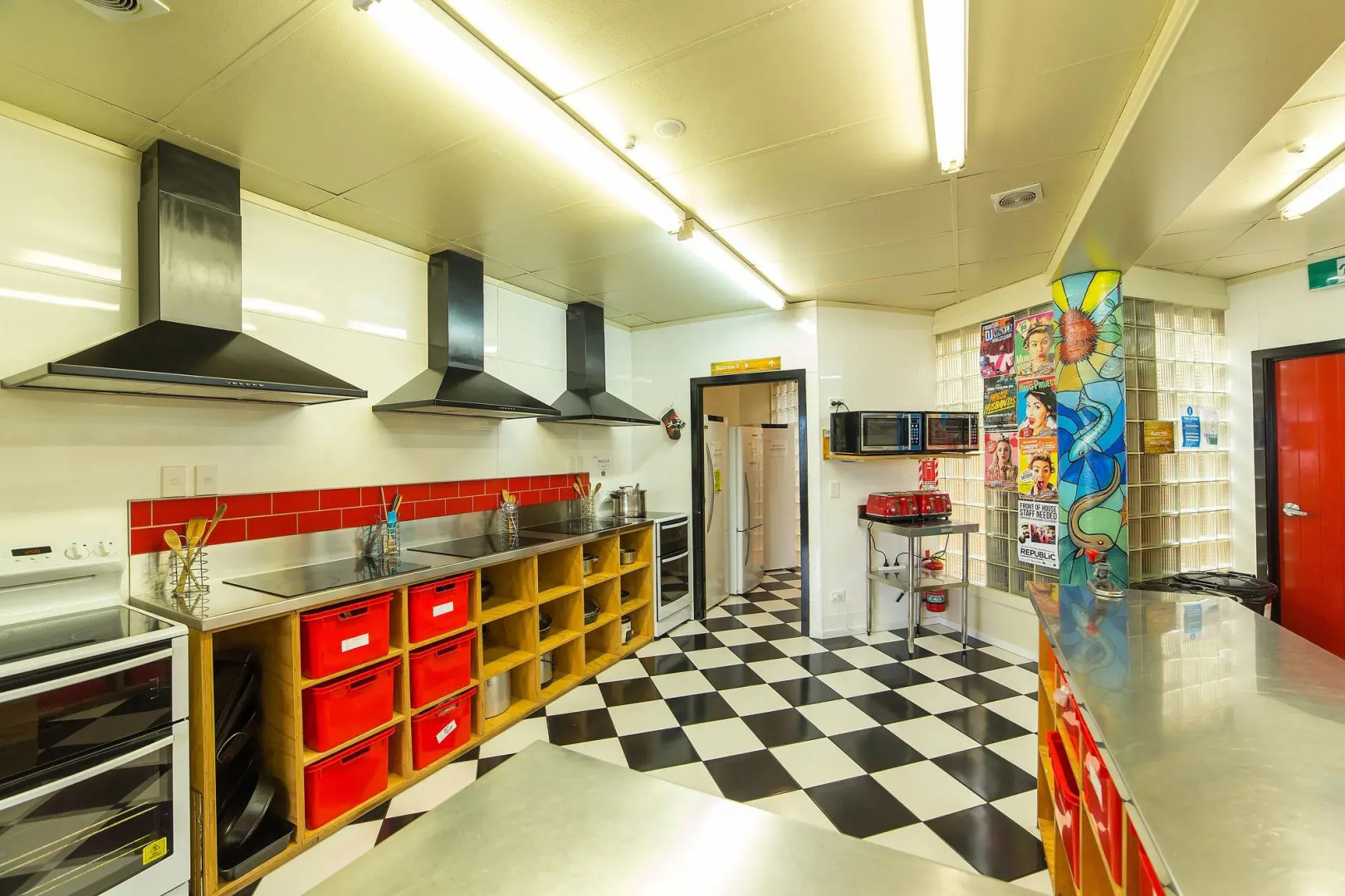 Tahuna Pod Hostel