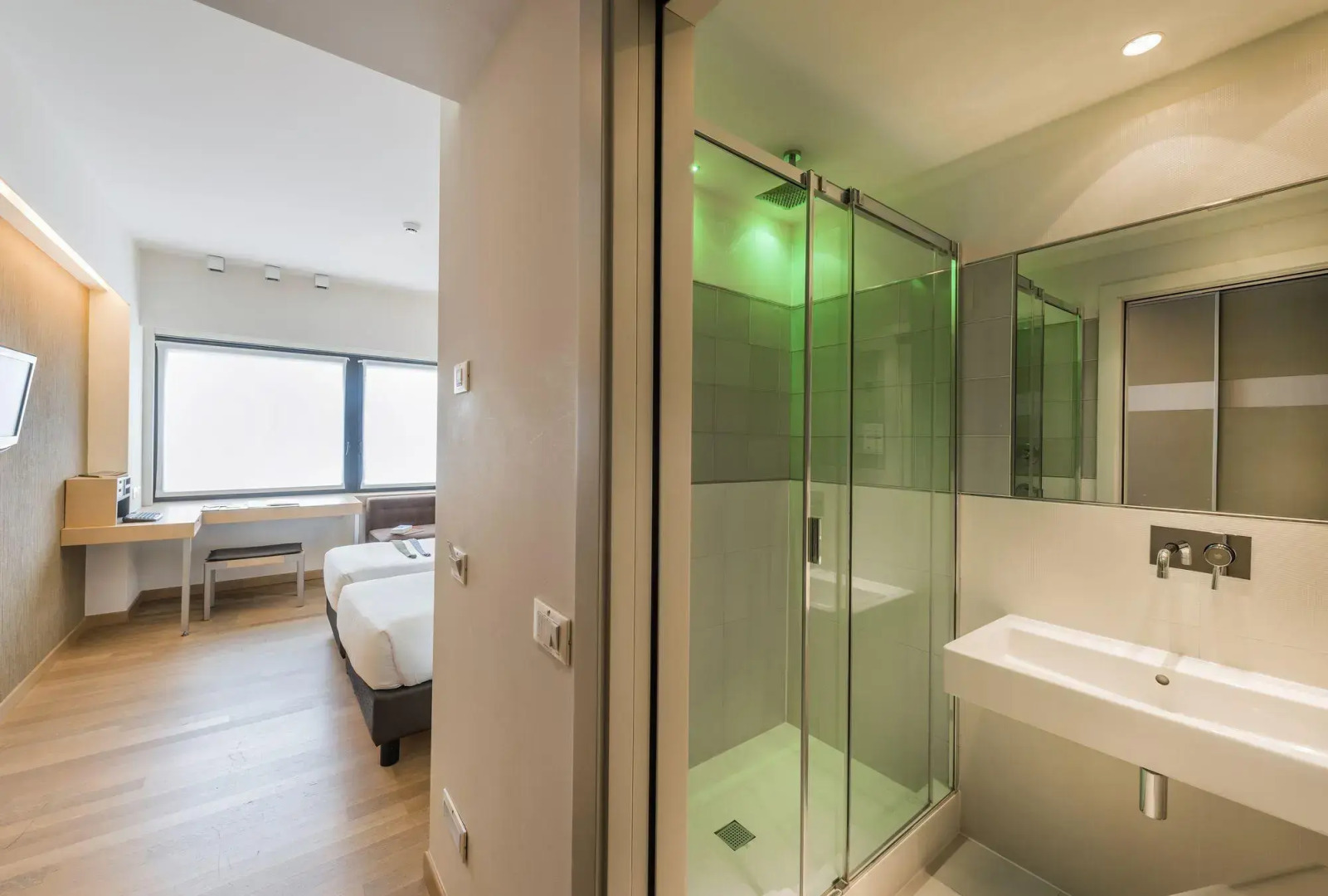 Taj Surajkund Resort & Spa, Delhi NCR