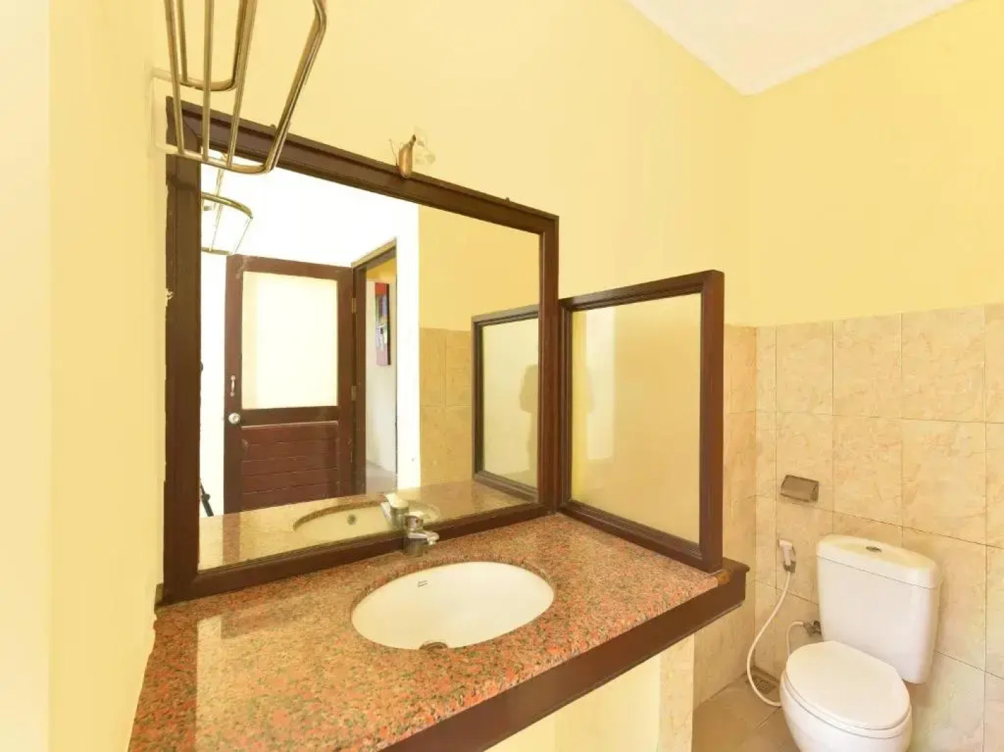 OYO 91191 Lovina Dolphin Lodge