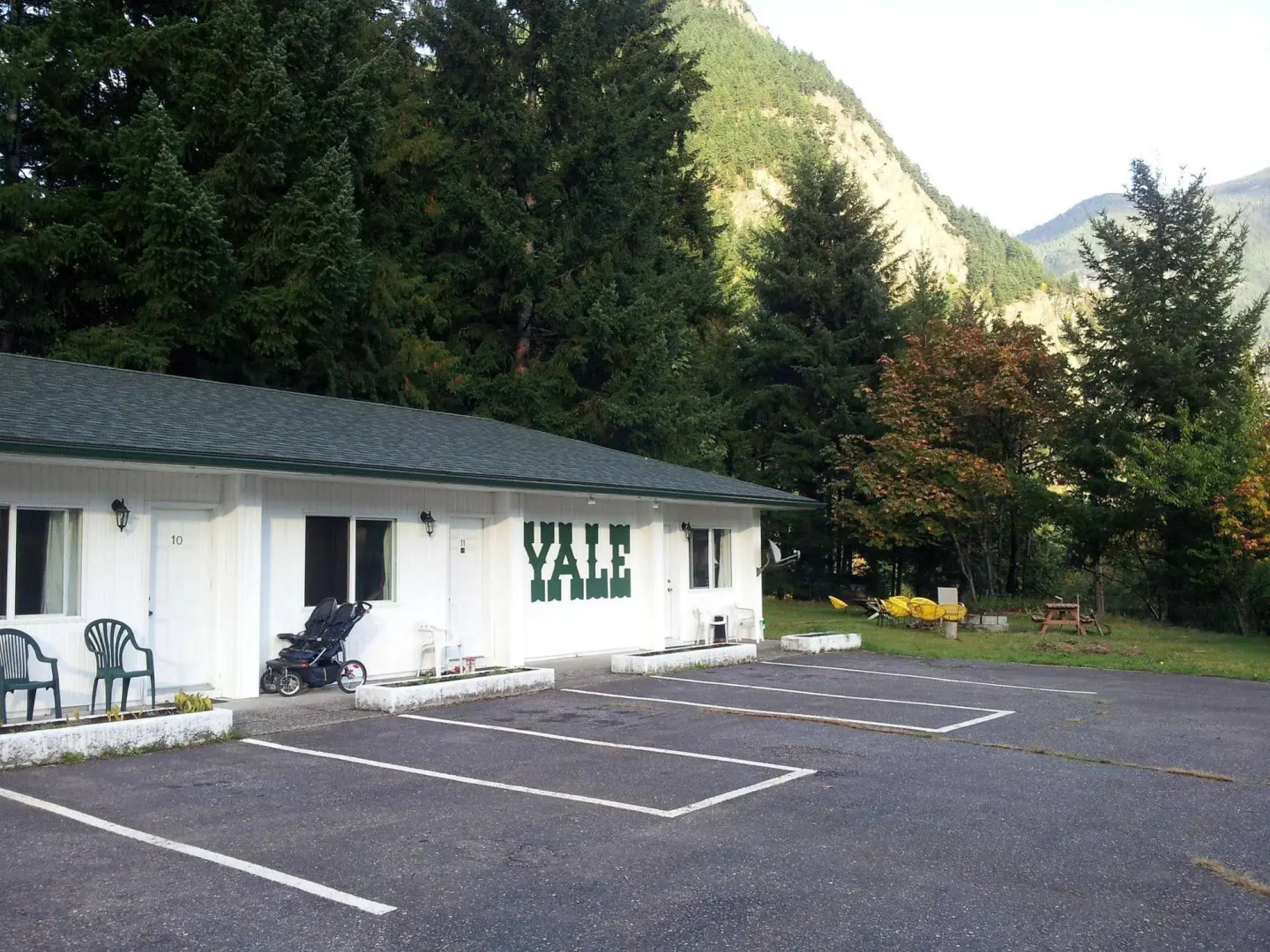 Fort Yale Motel