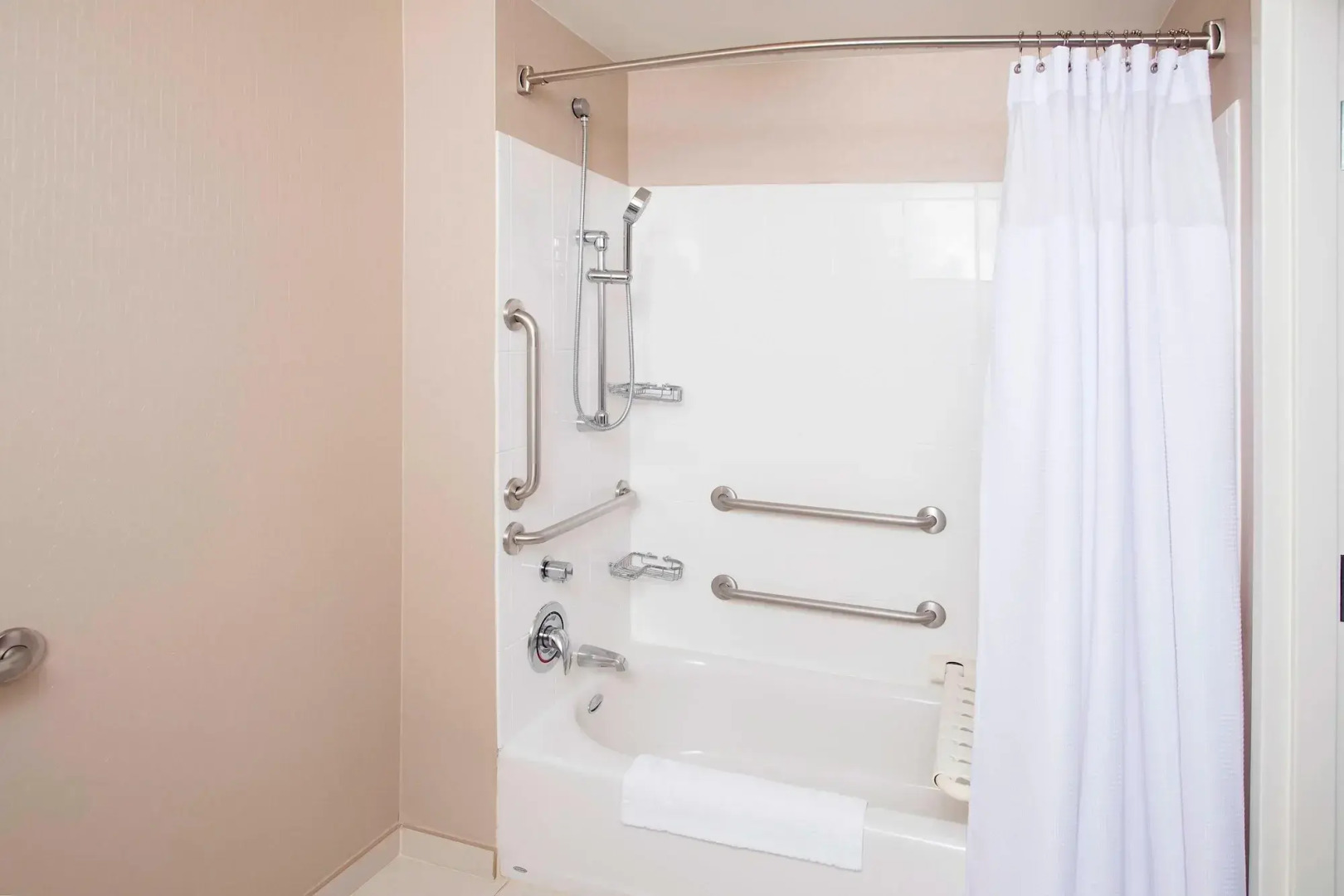 SpringHill Suites by Marriott Fairfax Fair Oaks