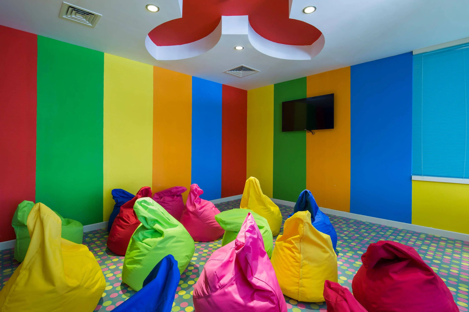 Crystal Waterworld Aqua Collection