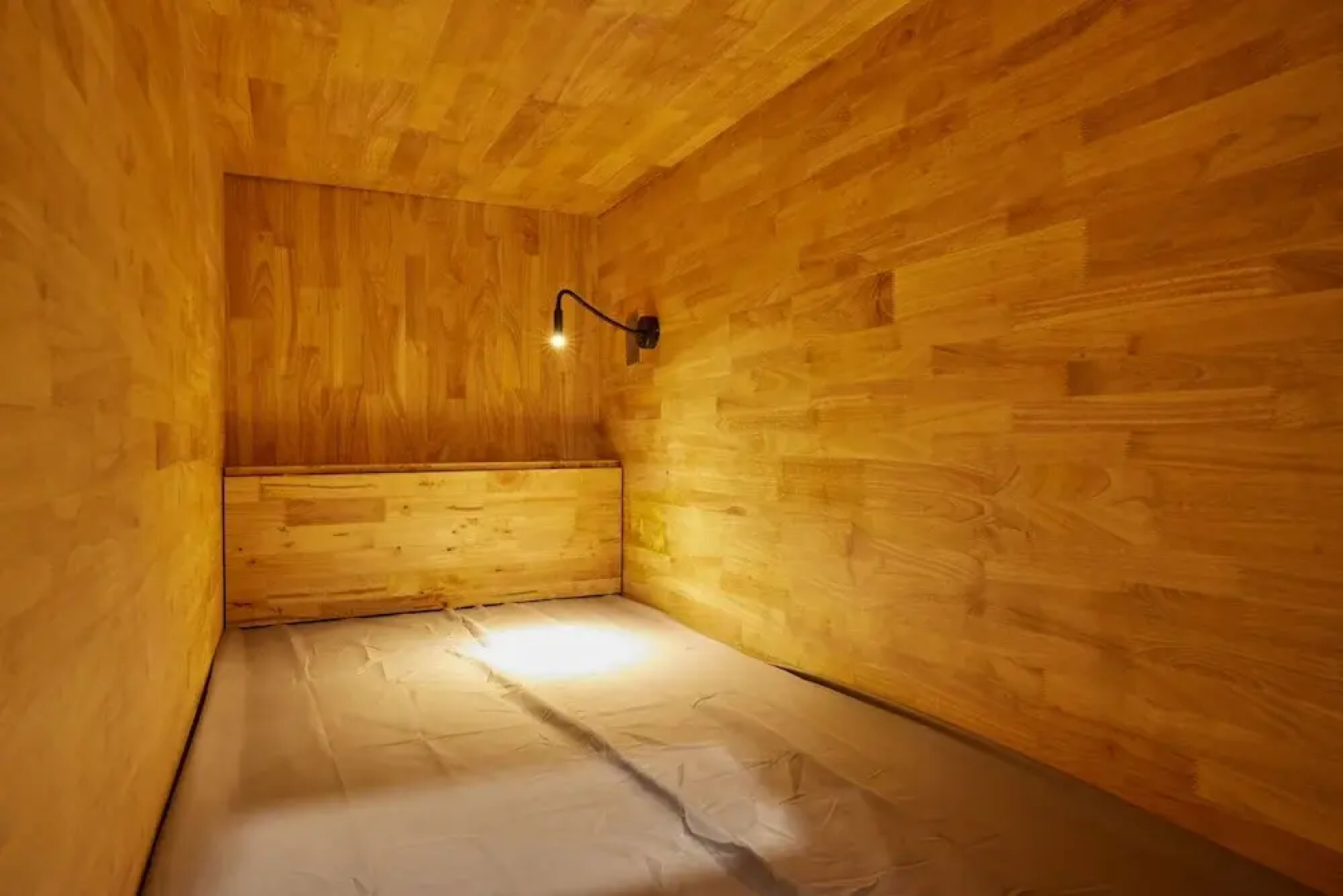 The Garden Capsule Hotel