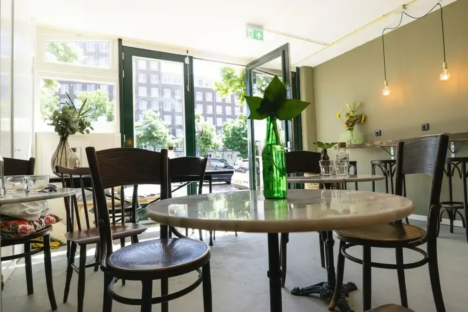 The Golden Stork - Hostel
