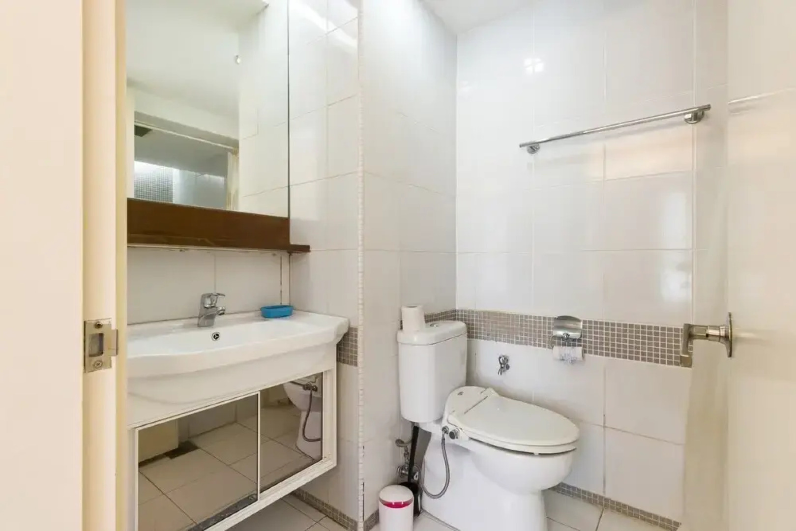 Homey 2BR Apt in Expat Neighborhood Mont Kiara