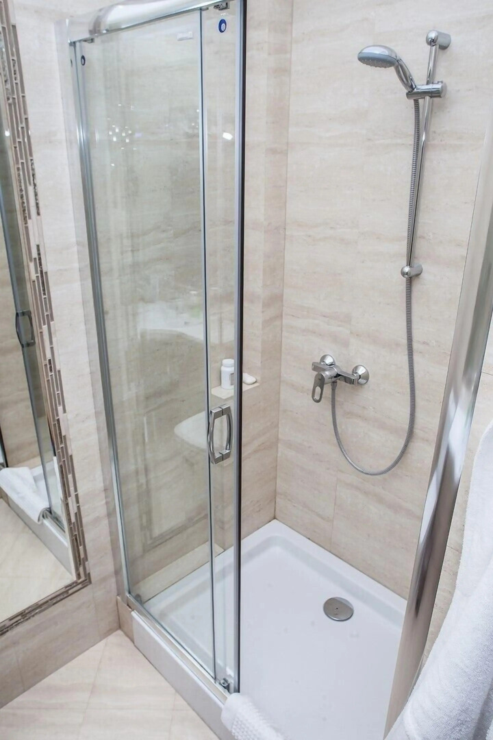 Мини-отель «Седьмое небо», ул. Евгения Коновальца