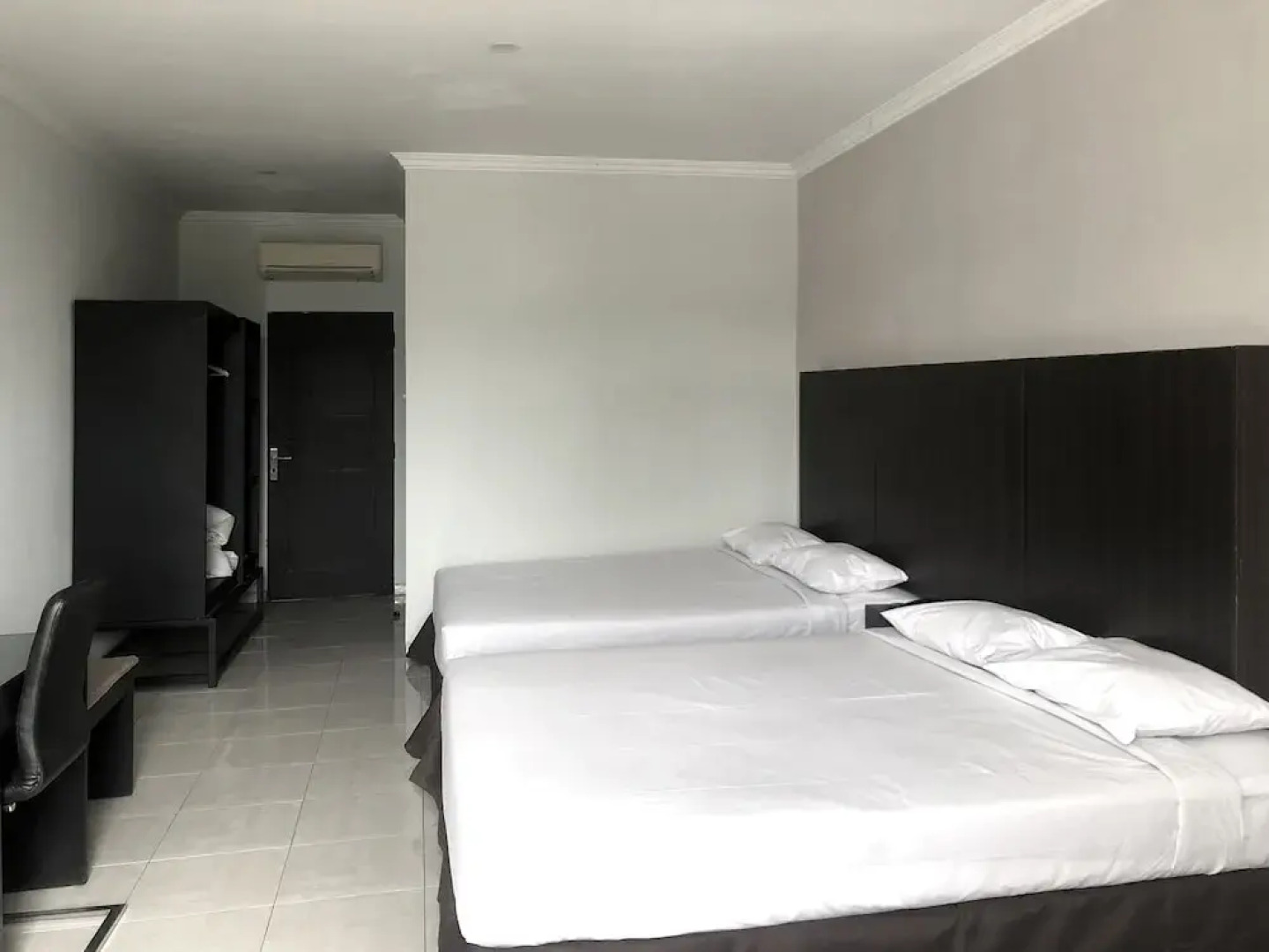 ZEN Rooms Sedati Juanda