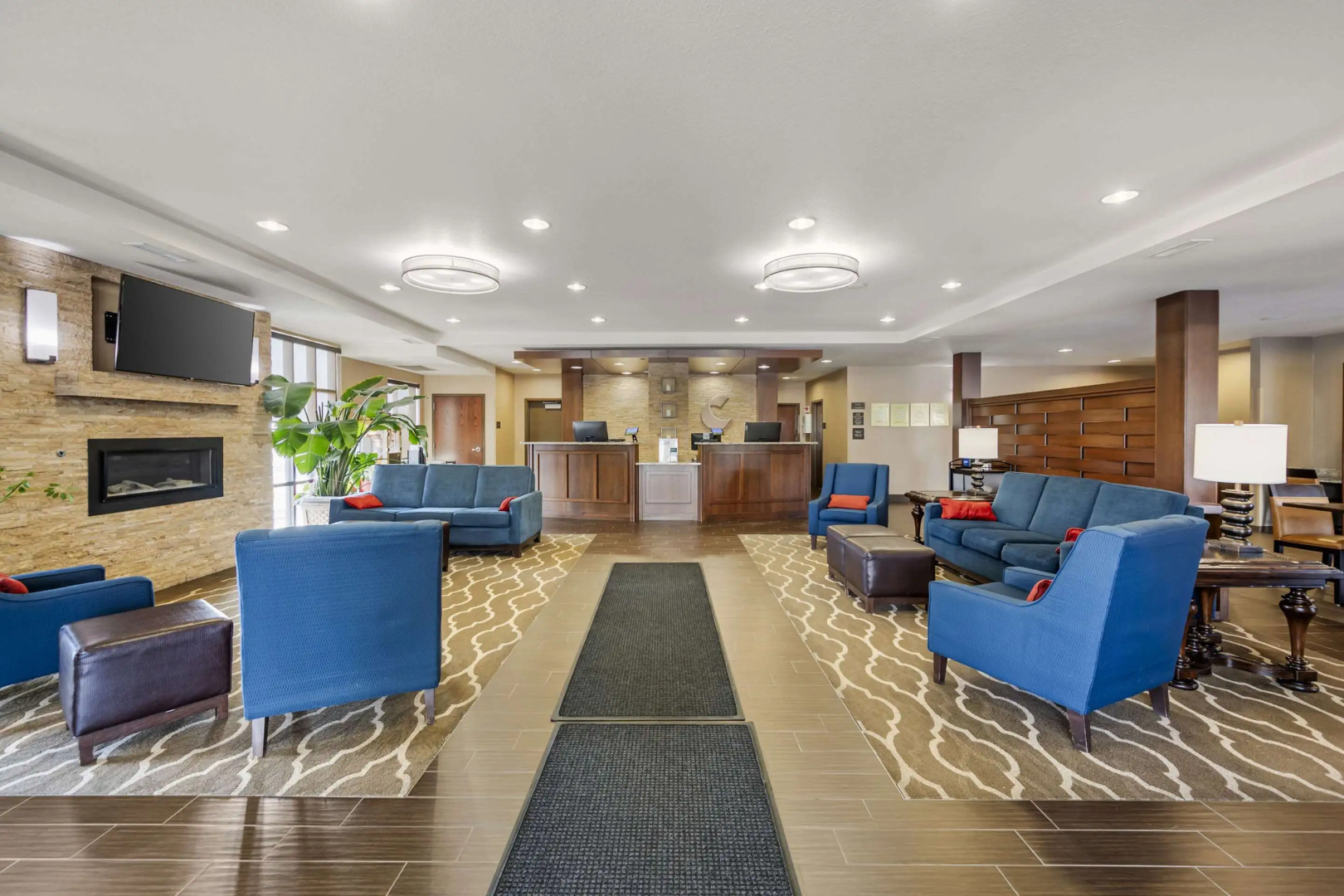 Comfort Inn & Suites