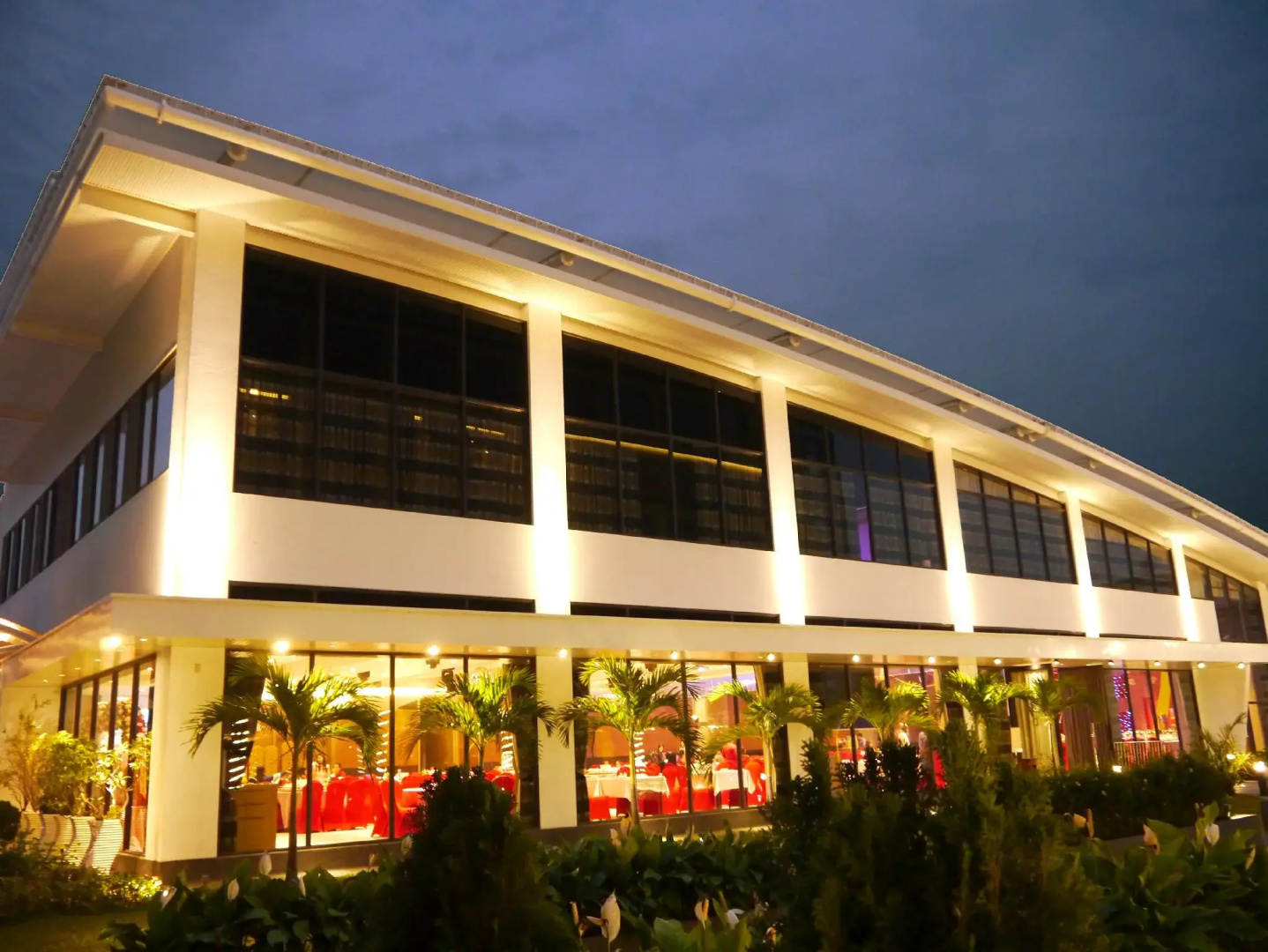 Look Royal Resort