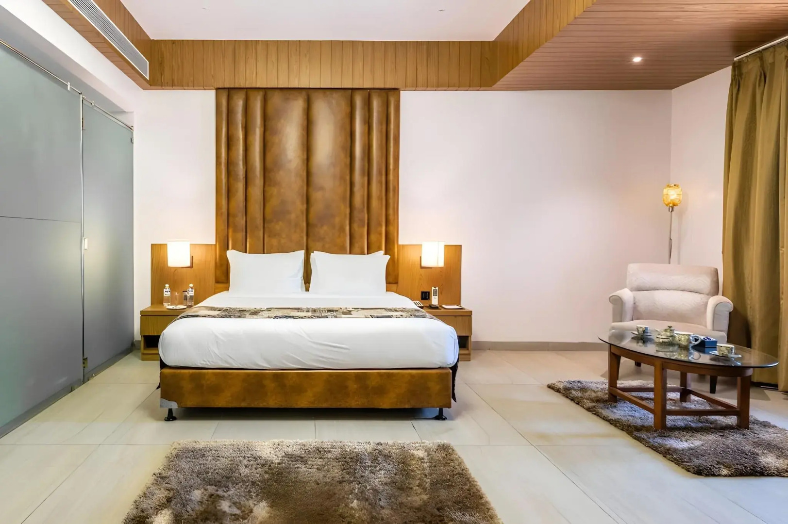 Saya Grand Resort By Treat Thane