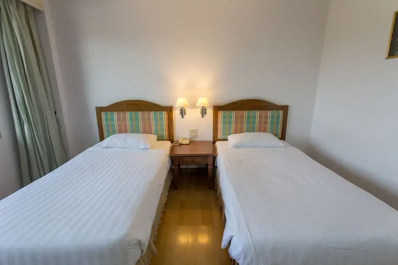 Tangerine Ville Hotel