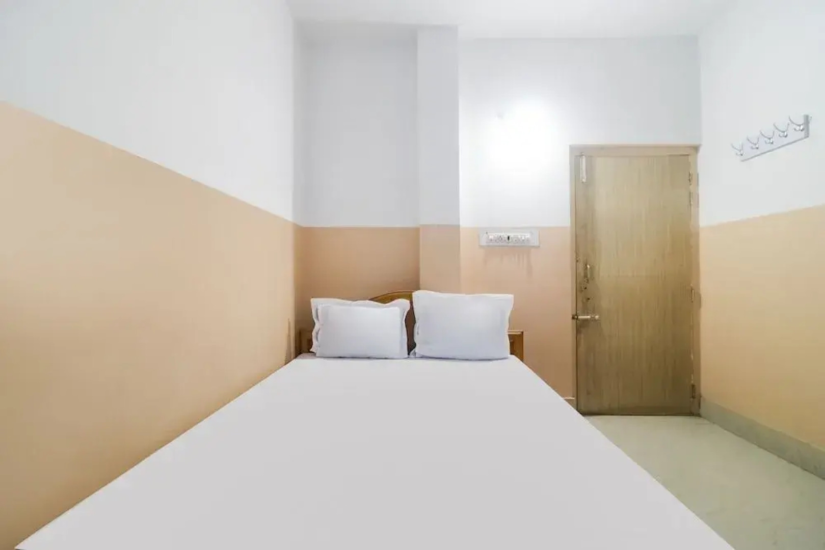 SPOT ON 60195 Hotel Rajvansh