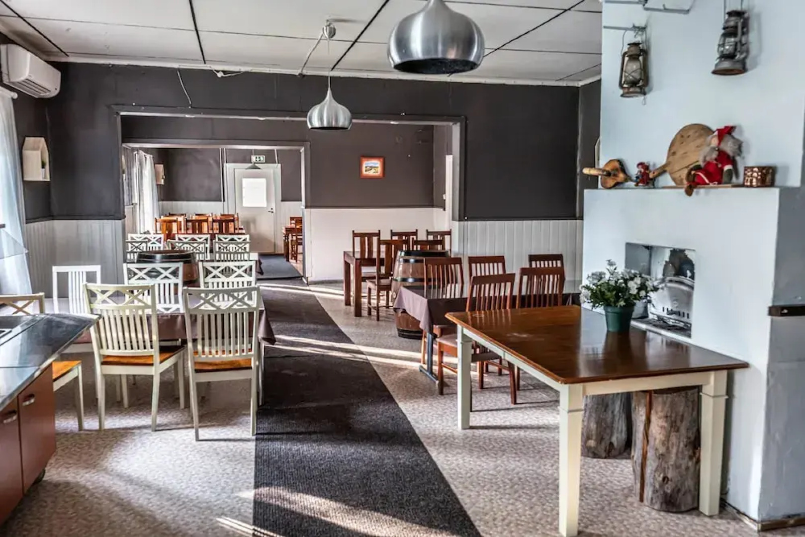 Arctic Guesthouse & Igloos