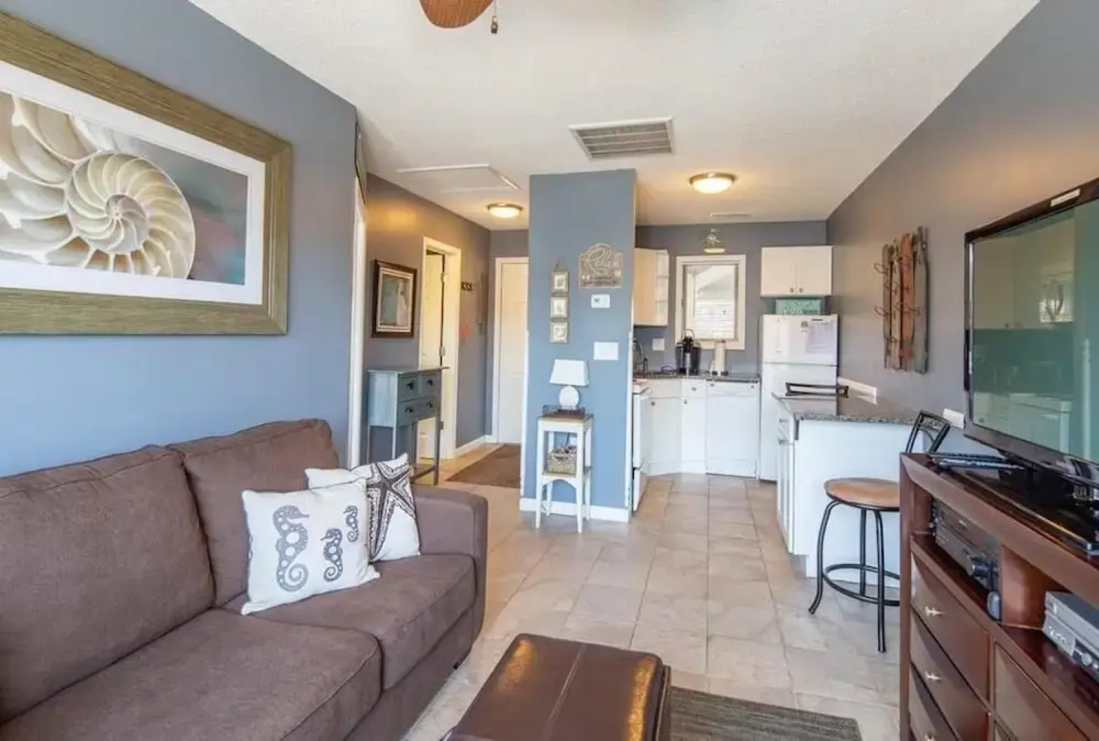 Last Resort I 205 Condo