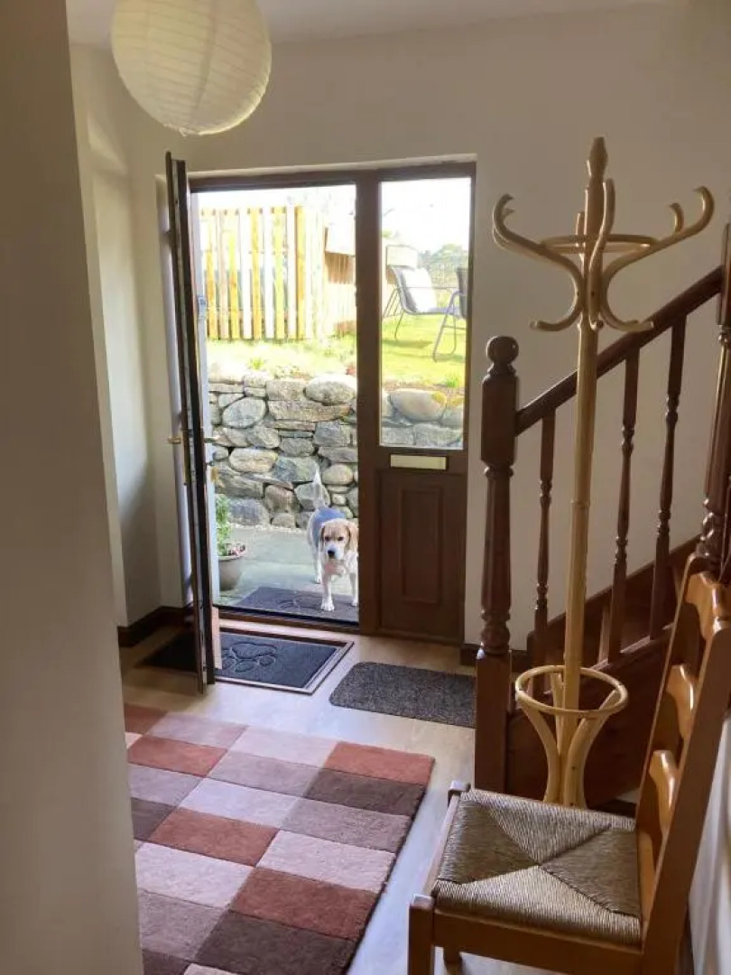 Springbank Apartment - Sleeps 4 - Pet Friendly