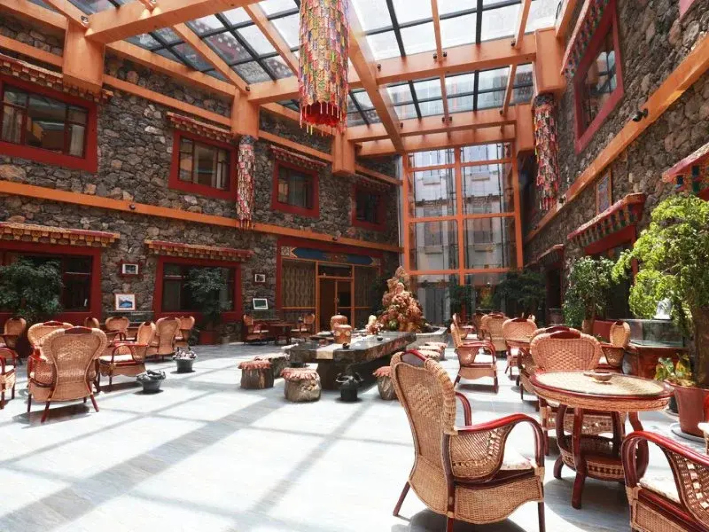 Balagezong Tibetan Ecological Hotel