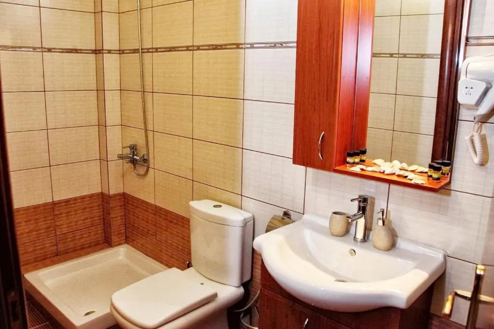 Traditional Apartments Tsikrikonis