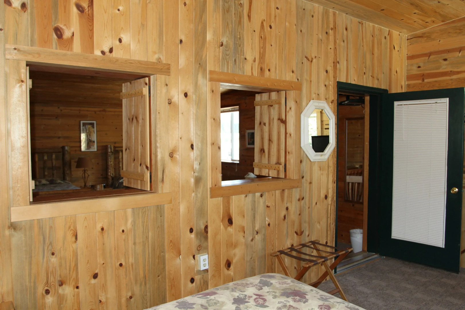 Lakeside Resort and Motel